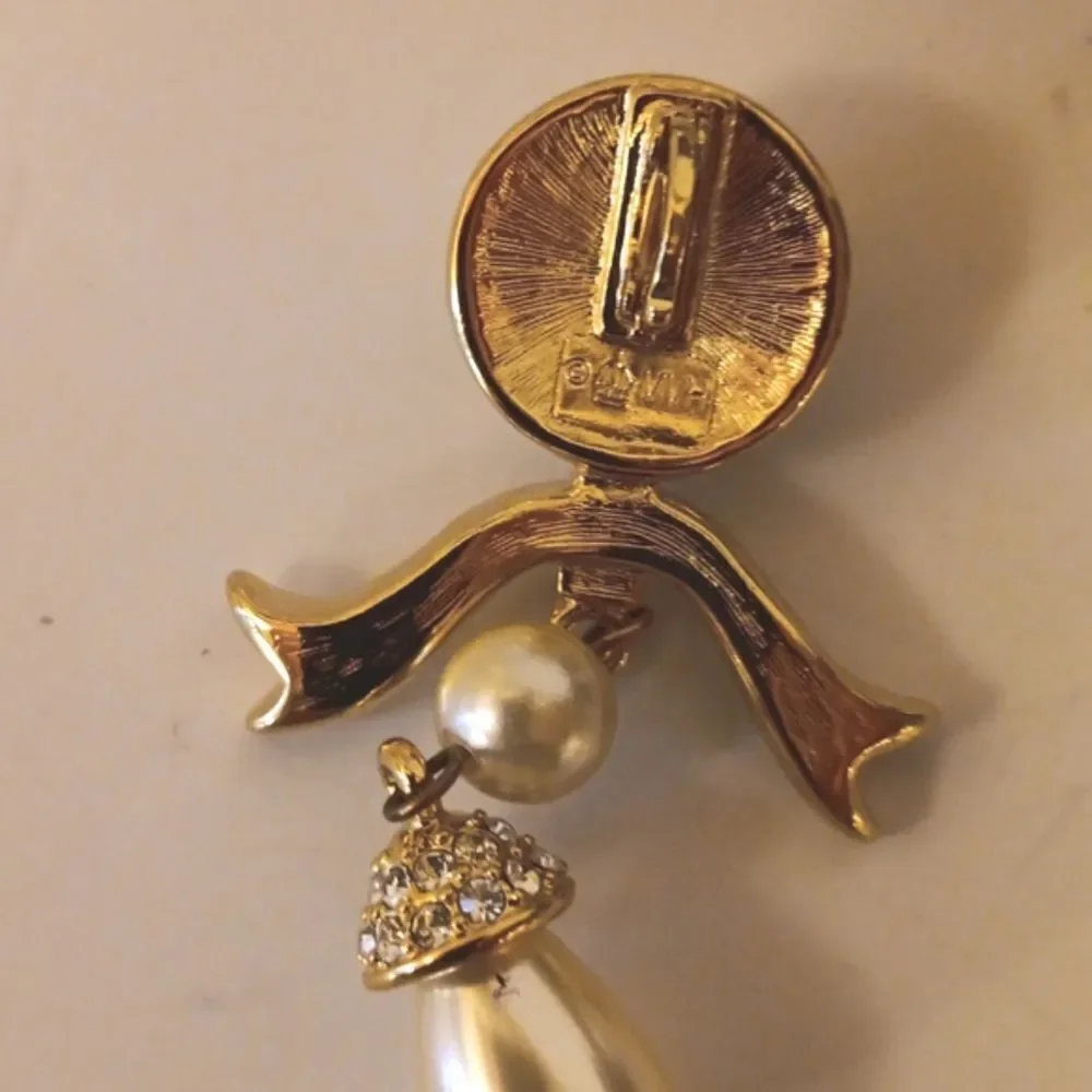 Princess Michaela Von Habsburg Pendant and Necklace.Old Money, Quiet Elegance
